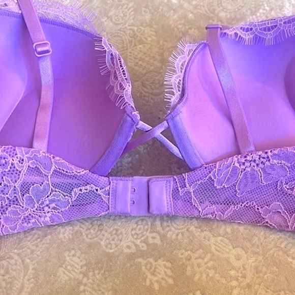 Brand New Victoria’s Secret Bombshell Plunge Lace Double Shine Strap Purple Bra - Picture 6 of 16